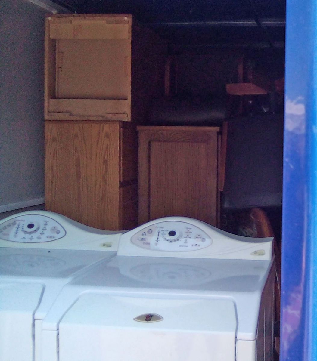 BlueBox Storage Container Auction in Salem, OR starts on 11/28/2023