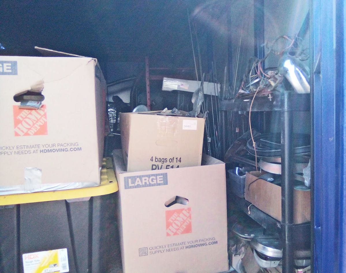 BlueBox Storage Container Auction in Salem, OR starts on 11/28/2023