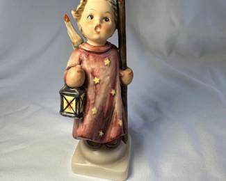 Goebel Hummel Christmas Song Figurine