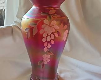 Fenton Heirloom Optics Vase Dated and Signed