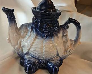 Staffordsmire Judge Flow Blue Toby Teapot