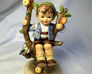 Goebel Hummel Apple Tree Boy