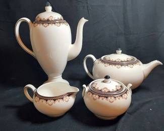Beautiful Wedgwood Medici Fine China Pieces Coffee Pot Teapot Sugar Dish Creamer