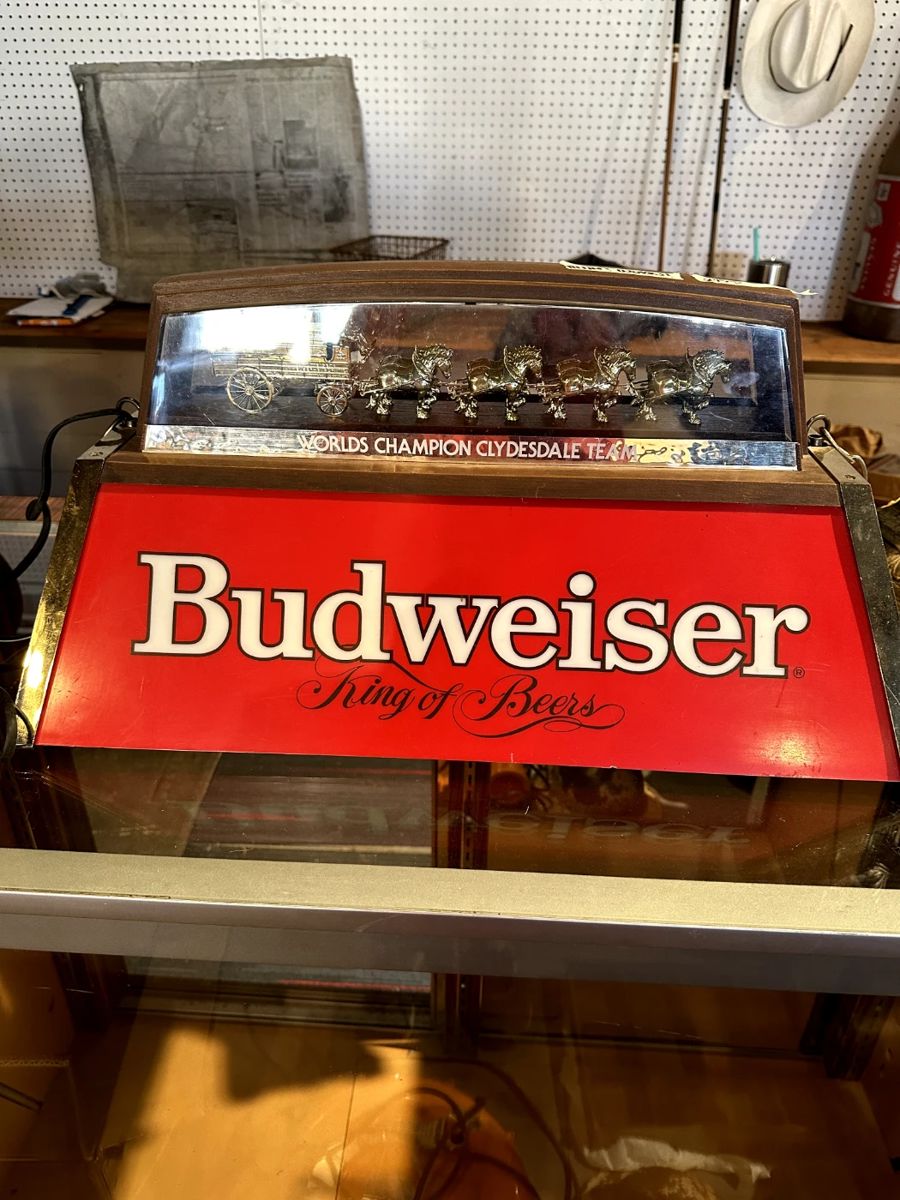 Estate Sale by Katherine in Delight, AR starts on 11/30/2023