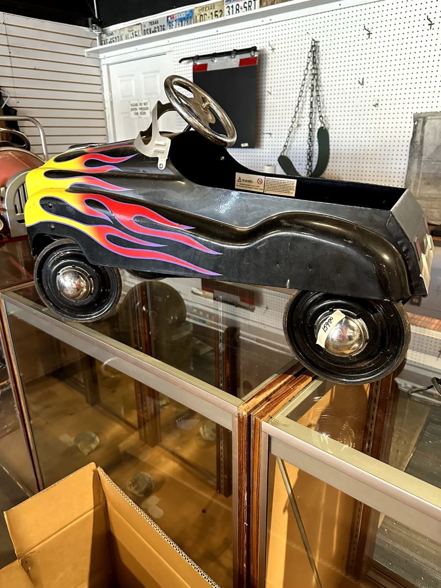 GREAT PEDAL CAR