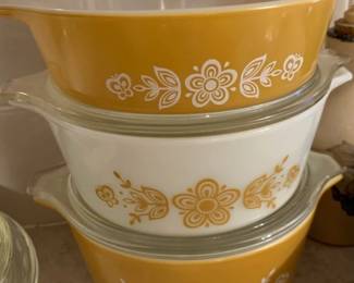 Small Casserole Dish Set with lids