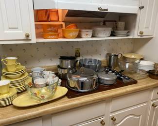 Little bit of Pyrex - Corning ware 