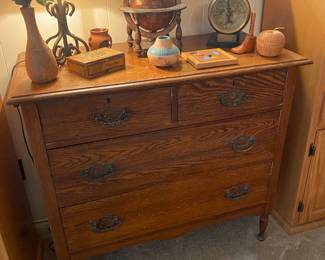 Love the hardware on this chest of drawers