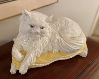 Ceramic kitty