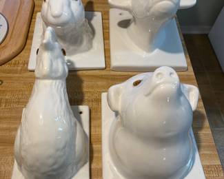Ceramic Towel holders with nice eyes