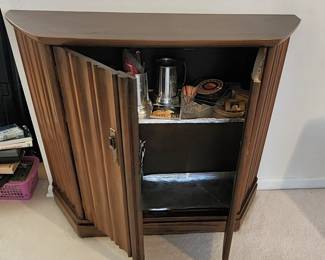 Beautiful Mid Century Modern Furniture - Wood side bar