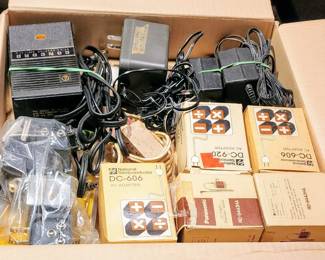 SO MANY electronics and do-dads