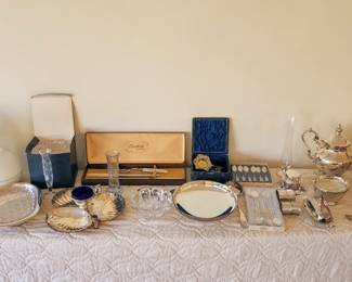 Assorted silver plate items