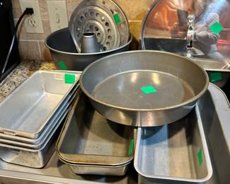 lots of kitchen ware