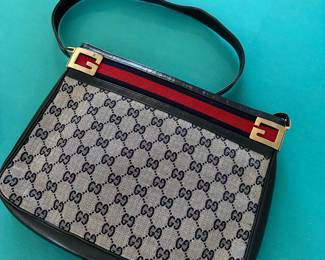 Gucci purse