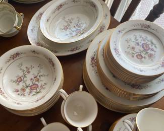 Noritake Asian song dish set