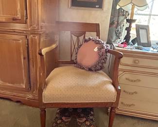 Antique Neoclassical style French Directoire Arm Chair