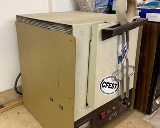 Small furnace, great for jeweler