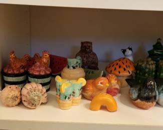 Collectible salt shaker sets.