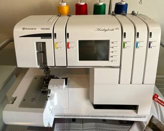 Husqvarna  Huskylock S25 Sewing Machine