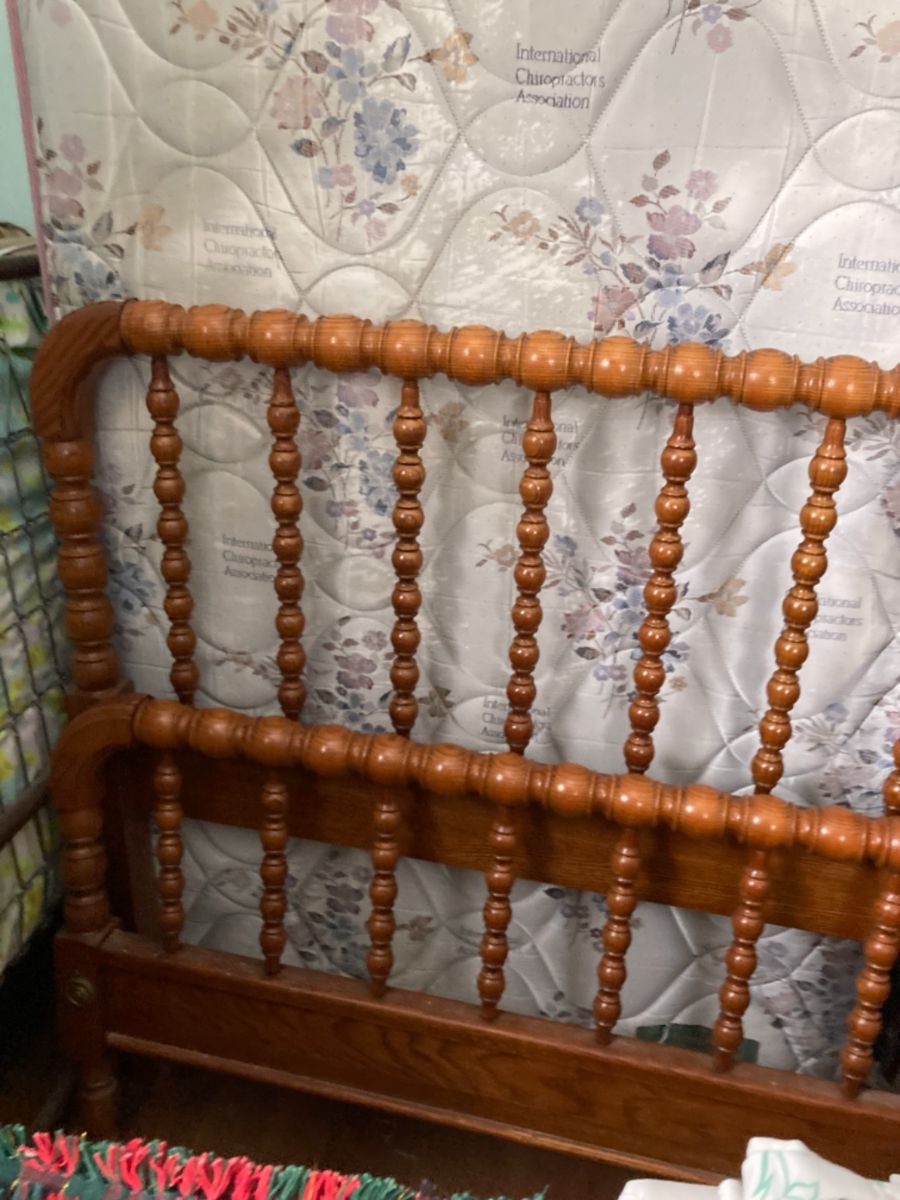 KEARSLEY ESTATE SALE in Flint, MI starts on 12/1/2023