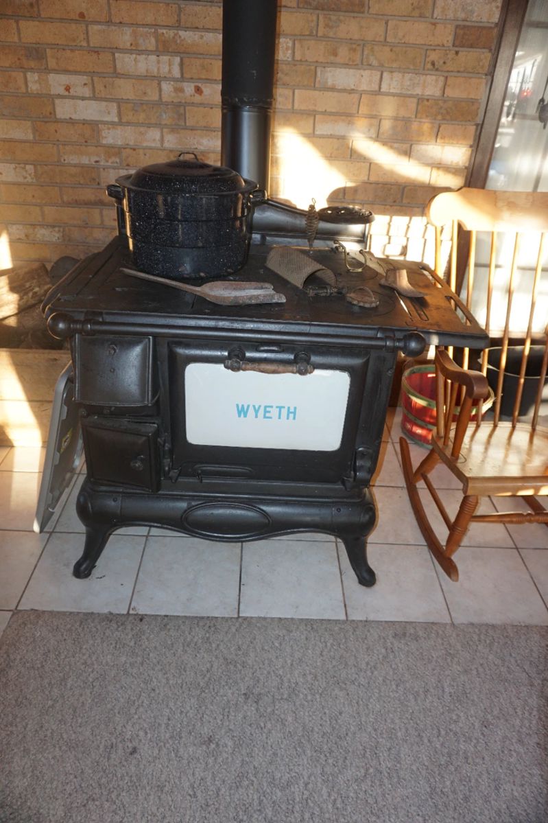 Wyeth vintage cook stove