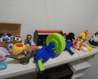 toys