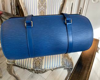 #8 - $850 - Vintage Louis Vuitton Epi line, Soufflot,  blue. Very good condition. 
