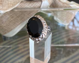 #7 -  White gold 14kt setting custom ring made by Bere 14.64 gr. Onyx $399 