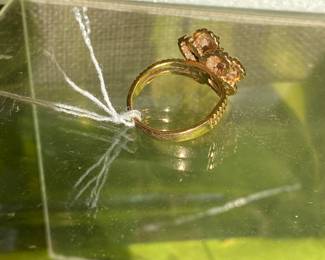 #88 - $150 - 14kt yellow gold clover with opal ring. 5 3/4 size. 