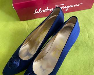 #96 - $50 Salvatore Ferragamo royal blue satin pumps. Size 8 