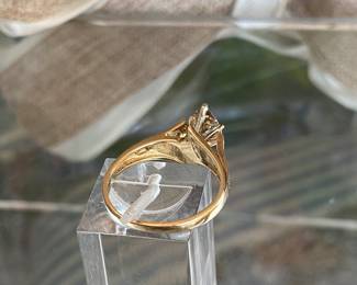 #6 - (1) Yellow gold 14kt setting with pear shape 1.01 carats from Bere - comes with appraisal.     $2,000