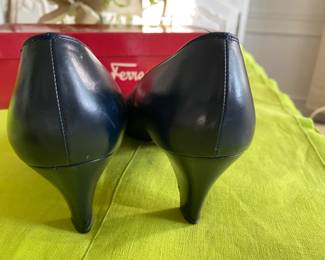 #98 - $50 Salvatore Ferragamo  pumps navy blue leather Size 8 