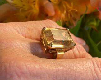 #33 - 14kt yellow gold with large emerald citrine sz5 - $550
