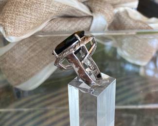 #7 -  White gold 14kt setting custom ring made by Bere 14.64 gr. Onyx $399 