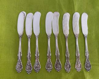 #82 - Gorham sterling King Edward pattern 85 pieces 91.46 ounces $4,500