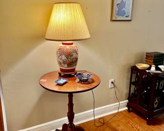 Antique Tilt top mahogany table and Asian lamp