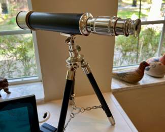 Table top telescope 