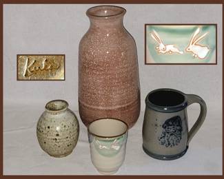 Leon Kula Pottery Vase, Small Cup Oribi Ware with the Cutest Little Rabbits