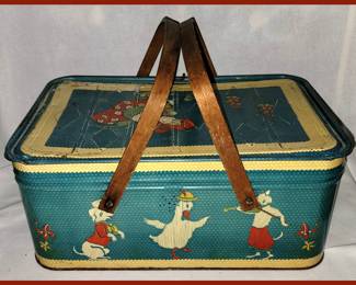 Vintage Picnic Basket