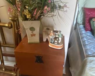 Side table file cabinet 