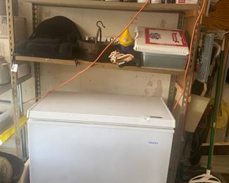 Freezer chest
