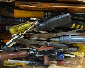 Screwdrivers/Tools