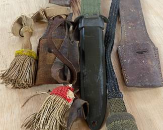 Frogs, Scabbard and Knots