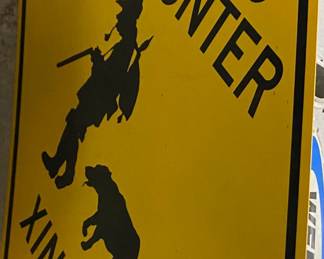 Old Hunter Crossing Metal Sign