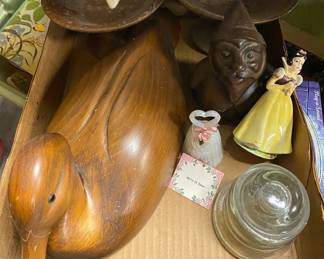 Wooden Duck/Snow White