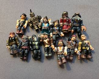 Mega blocks Pirates of the Caribbean figures 