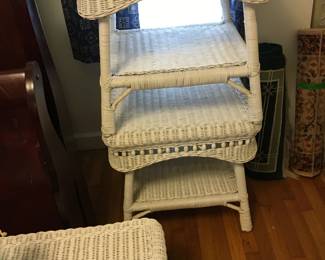 Two beautiful white wicker end tables and a matching larger table.  Perfect for a screen porch , bedroom or child's room or nursery...in beautiful condition!