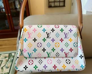 WHITE MULTICOLOR LOOPING SHOULDER BAG