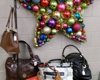 Wonderful star decoration, high end purses.